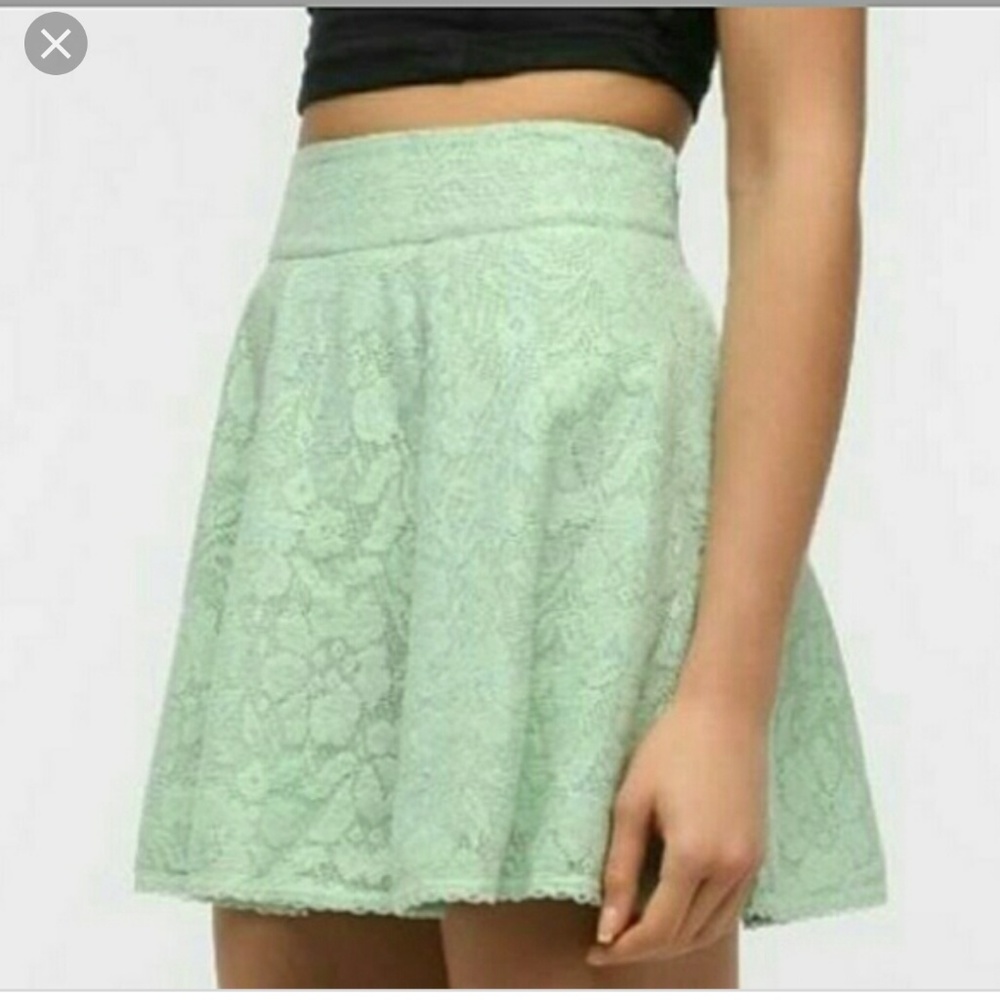 Kimchi Blue lace circle skater mini skirt 0053